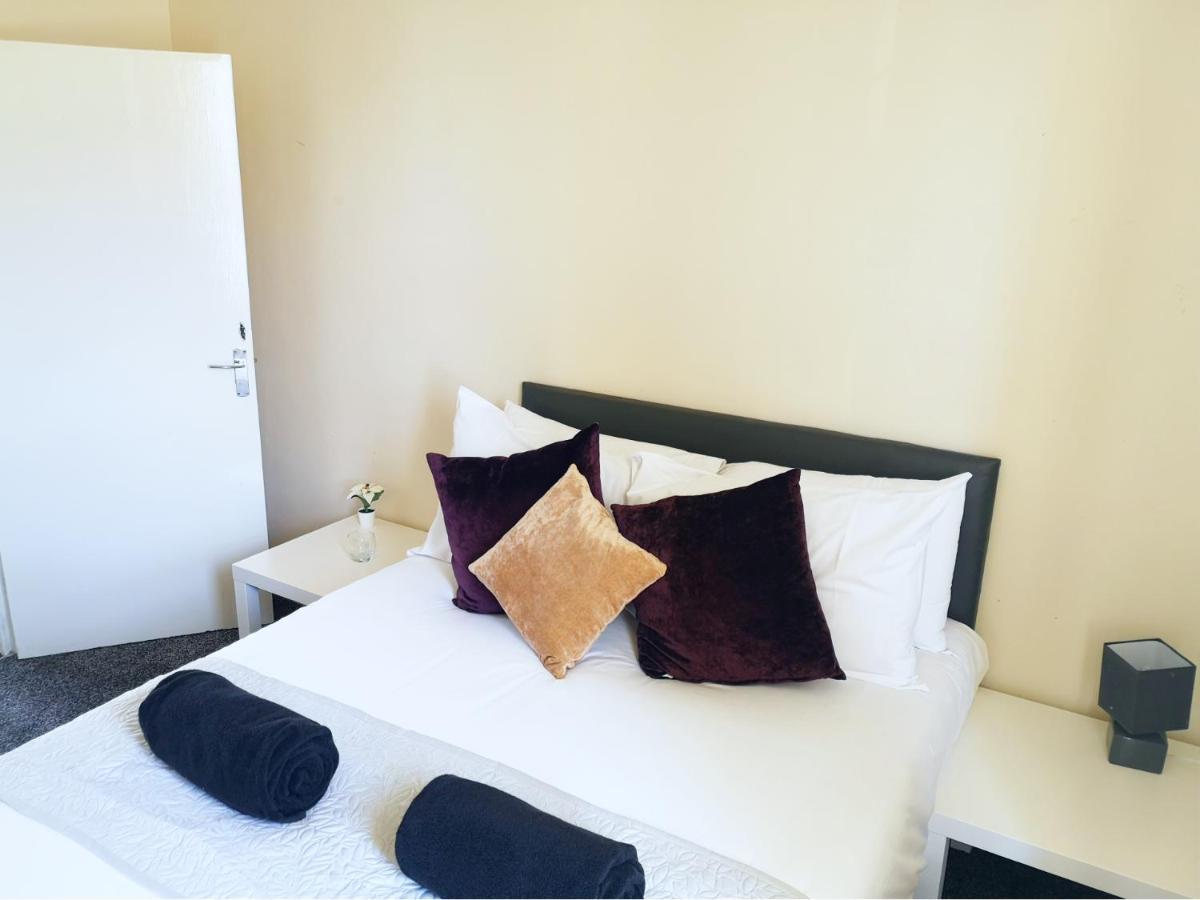 Derwent Street Apartment 2 - Self Contained - 2 Bed Self Catering Apartment Workington Exterior photo
