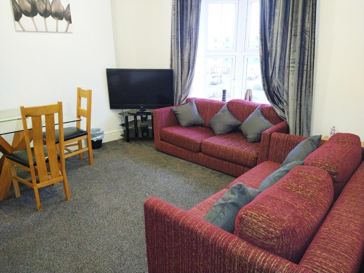 Derwent Street Apartment 2 - Self Contained - 2 Bed Self Catering Apartment Workington Exterior photo